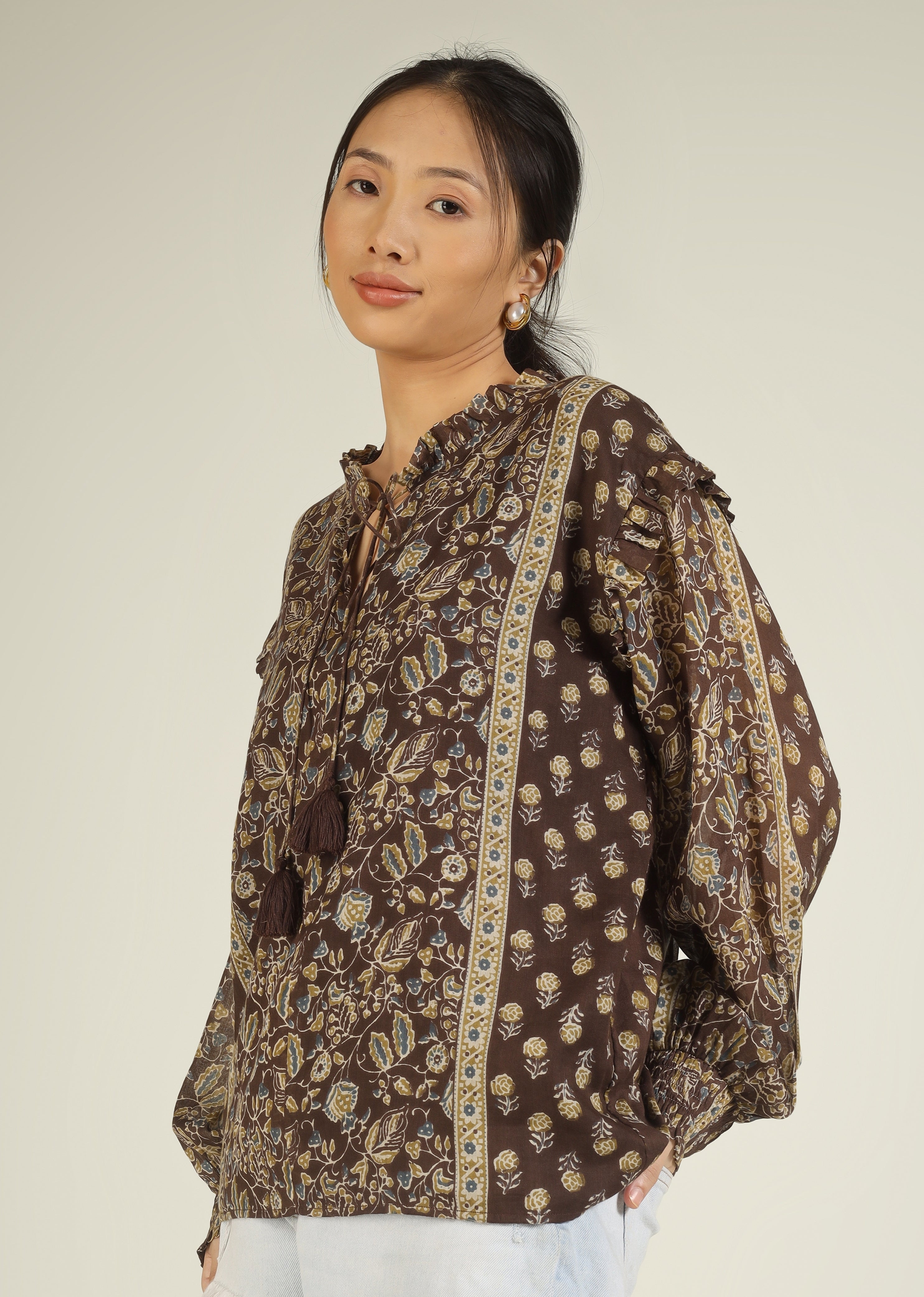 Brown Anti -Fit Ruffle Collar Top